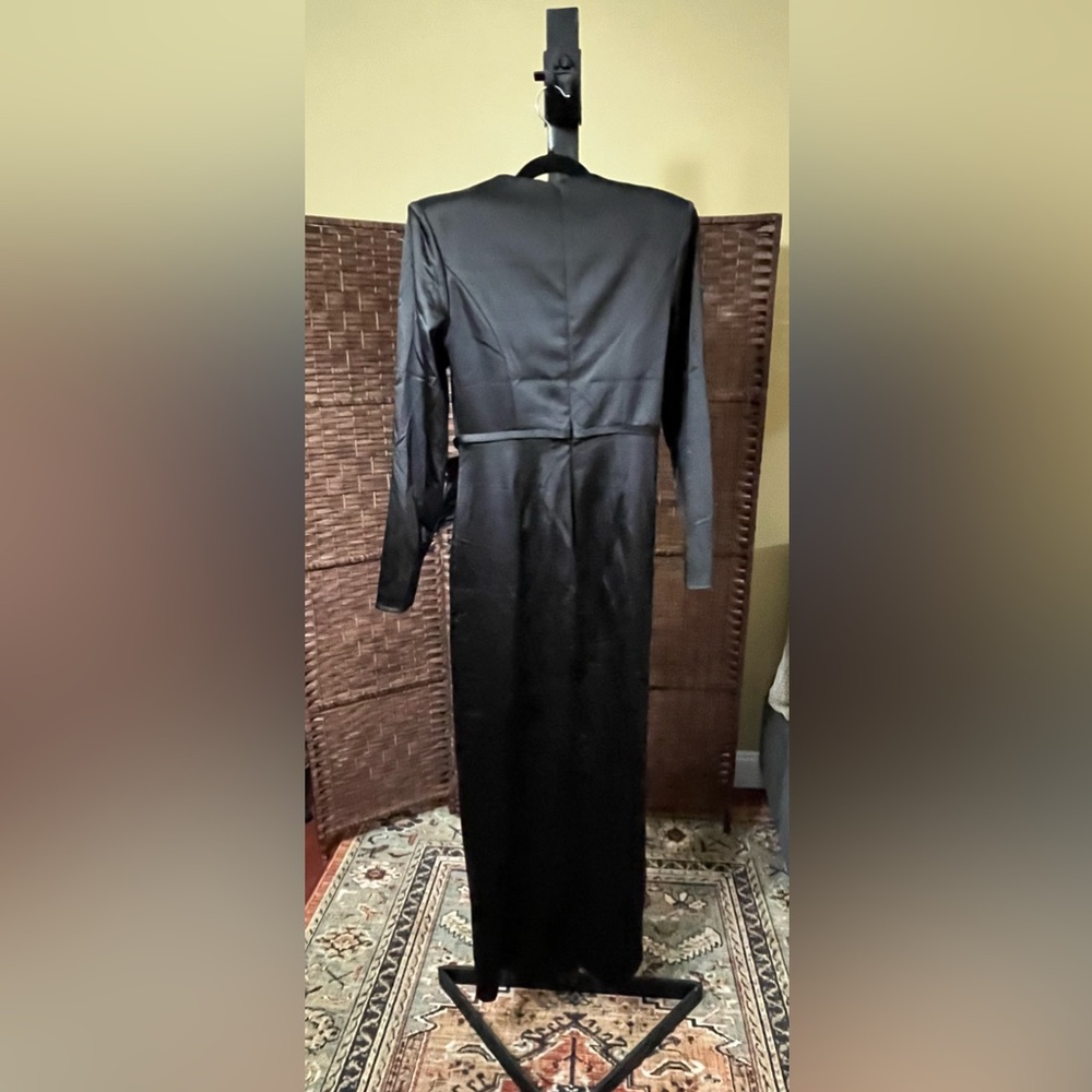 New MAC DUGGAL Black Long Sleeve Satin Structured Bow Draped Column Gown Size 6 - Picture 4 of 11